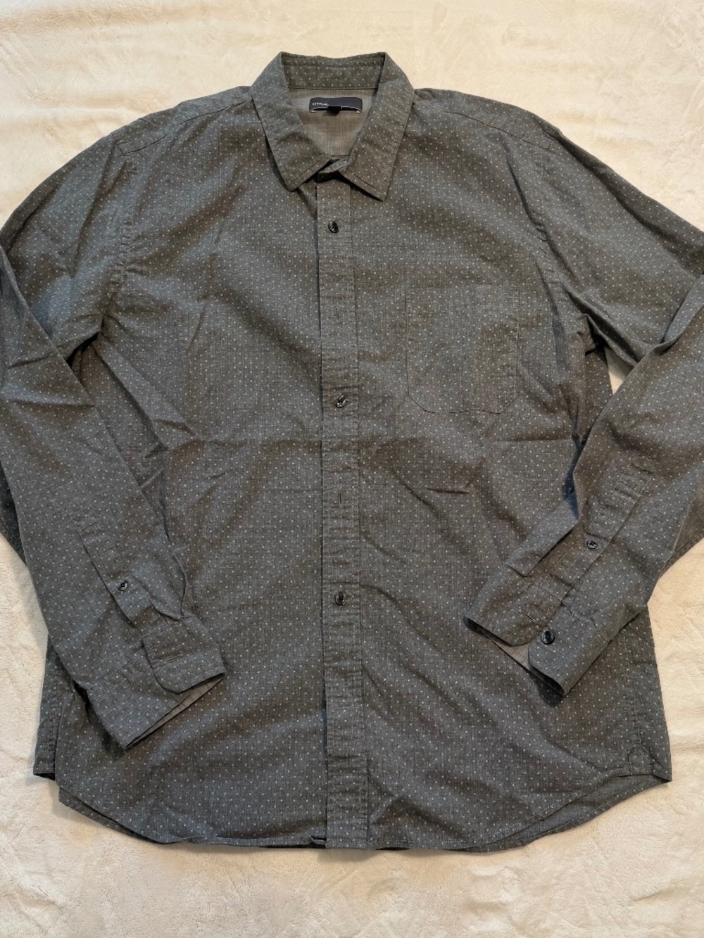 Vince Gray button down shirt Size:L